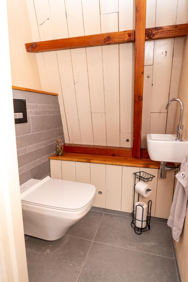 Klein Polderhuis - Bollenschuur Roelofarendsveen Extérieur photo